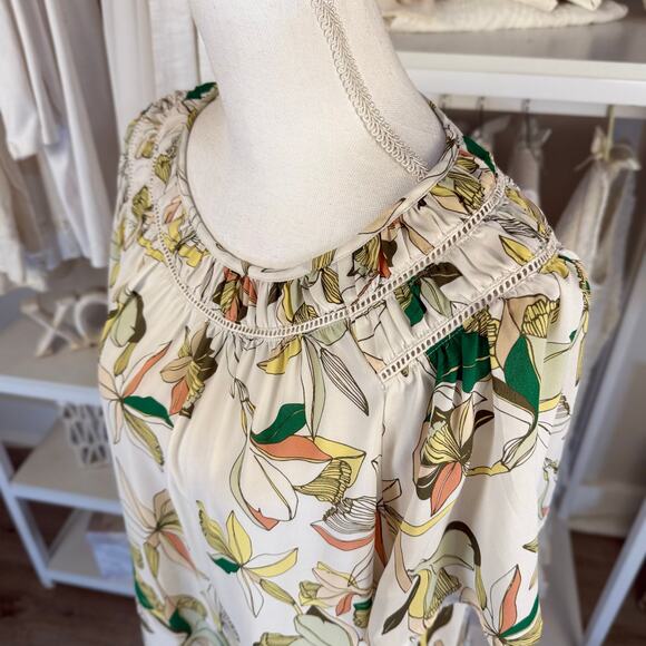 Liz Claiborne  size XL floral botanical pop over top classic Office career #3822 - Picture 2 of 7